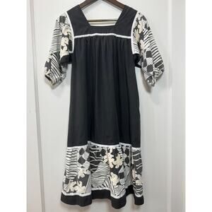 Black White Blush Pink Vintage Floral Hawaiian Print Dress Cottagecore Cozy